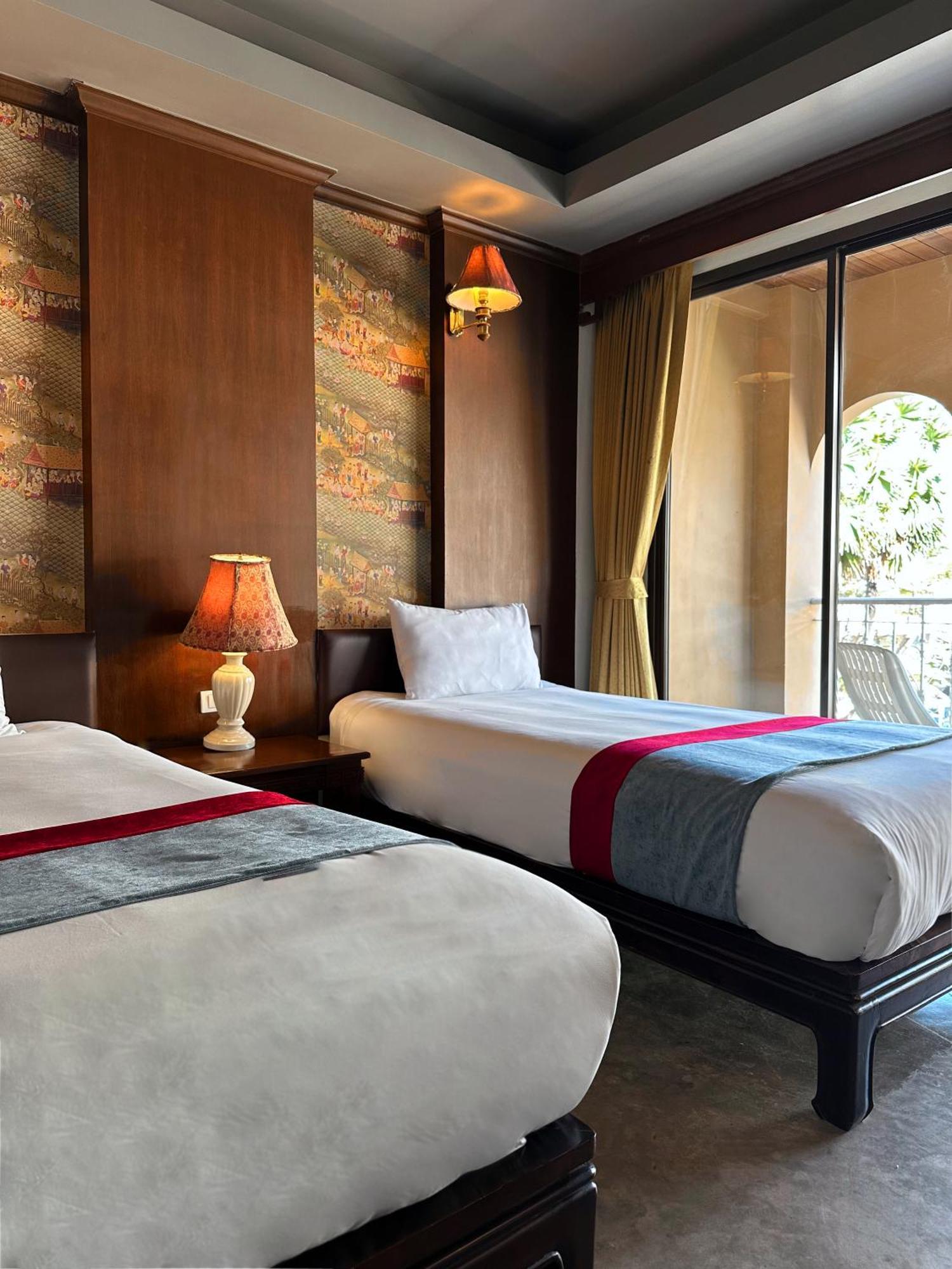 Grand Orlov Apart Hotel Patong Exterior foto